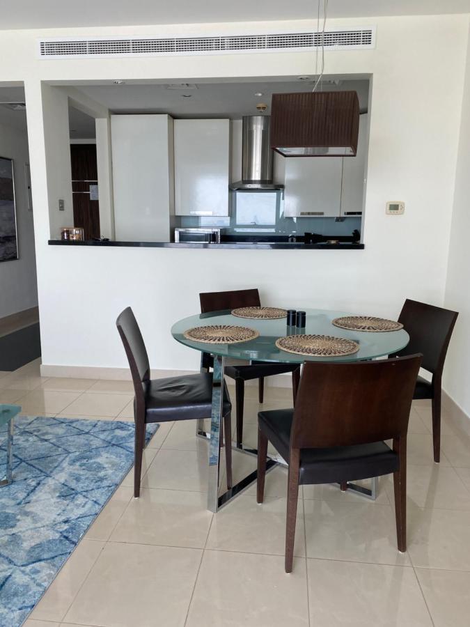Songs Of The Lake By Lagom - Bonnington Apartment Jumeirah Lake Towers, Dubai Bagian luar foto