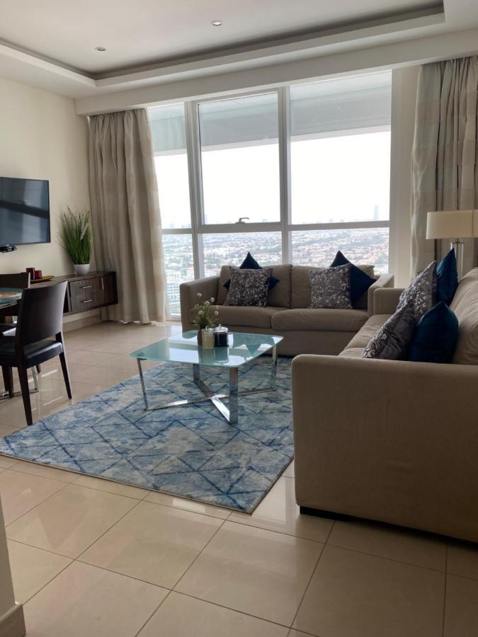 Songs Of The Lake By Lagom - Bonnington Apartment Jumeirah Lake Towers, Dubai Bagian luar foto